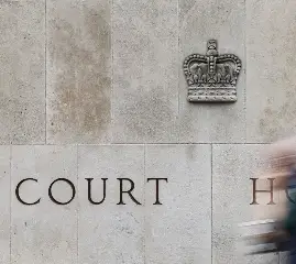 Новый онлайн-портал судов Онтарио сопровождается задержками и «сбоями»: юристы Торонто