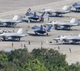 Министр обороны Канады: покупка истребителей F-35 «по-прежнему на рассмотрении»