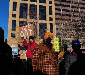 «Канада — не Миннесота»: Канадский министр подчеркнул приверженность праву на фоне событий в США