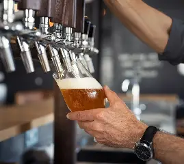 Торонто может разрешить продажу алкоголя с 6 утра на время зимней Олимпиады