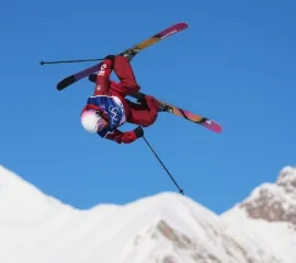 Канада завоевала бронзовую медаль в женском фристайле на лыжах