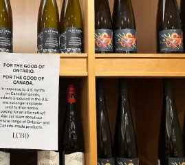 Даг Форд отказался возвращать американский алкоголь на полки LCBO, несмотря на критику со стороны Дональда Трампа