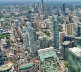 Женщины в Онтарио уступают мужчинам в пенсионных выплатах — исследование