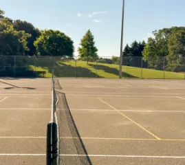 Теннисный клуб Скарборо рискует лишиться дома из-за замены кортов на пиклбол