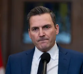 Канада вызывает руководство OpenAI для обсуждения безопасности после трагедии со стрельбой в школе