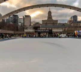 Две легенды канадского фигурного катания выйдут на лёд в Торонто на этой неделе