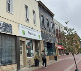 С жителя Онтарио сняты обвинения в нападении после столкновения с проникшим в его дом злоумышленником