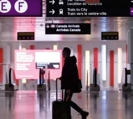 Атака на Иран вызвала глобальные перебои авиасообщения и затронула канадских путешественников