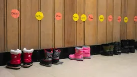 В этом учебном году в Торонто не будут отстранять от занятий 30,000 учащихся из-за неполных данных о прививках