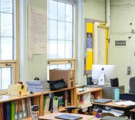 Форд: учителям начальных школ больше не придётся покупать принадлежности за свой счёт