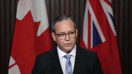 Онтарио призывает Оттаву разрешить использование перцового баллончика для самообороны