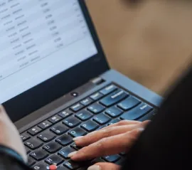 Соотношение долга домохозяйств к доходу в Канаде растёт пятый квартал подряд: Statistics Canada