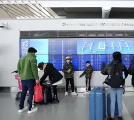 Как меняются туристические предпочтения канадцев на фоне глобальных конфликтов и роста цен на авиаперелёты