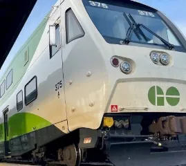 Онтарио заключает контракт на $1,3 млрд с Alstom для обслуживания поездов GO Transit и UP Express