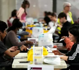 Канадцы за рубежом стремятся повысить явку на дополнительных выборах