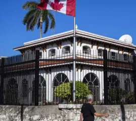 Половина канадцев не против помощи Кубе, даже если это разозлит США — опрос