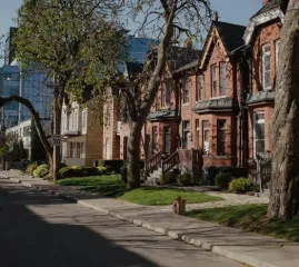 В Торонто резко выросла оценочная стоимость недвижимости — что это значит