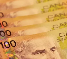 Оценка бывшего главы центробанка: вероятность рецессии в Канаде — около 30%