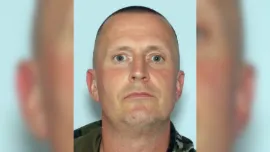 Полиция объявила награду до $25 тыс. за информацию о подозреваемом в стрельбе в Fairview Mall