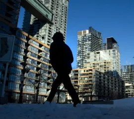 Аренда дешевеет в регионе Торонто и Гамильтона на фоне резкого роста числа пустующих квартир