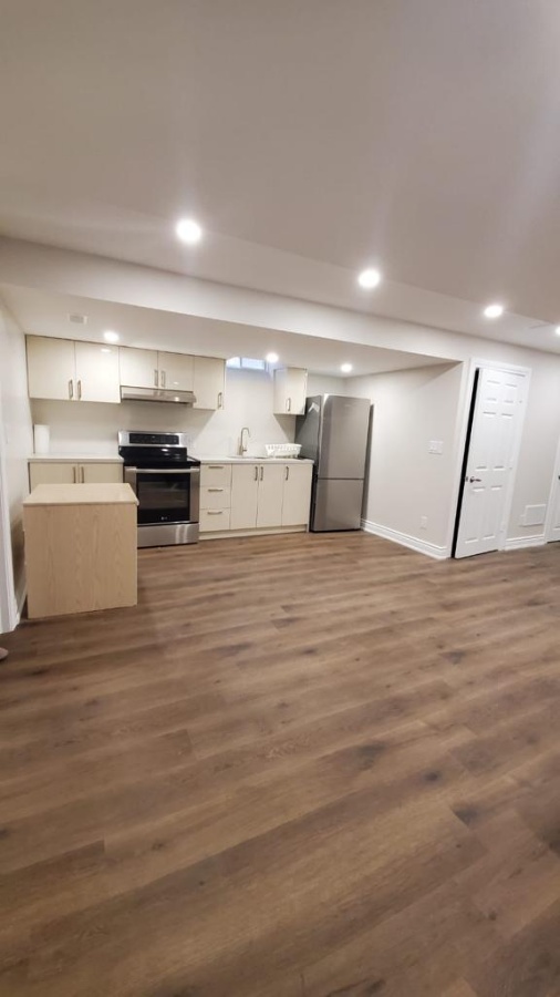 2 Bedroom basement apartment $2,200 incl. parking