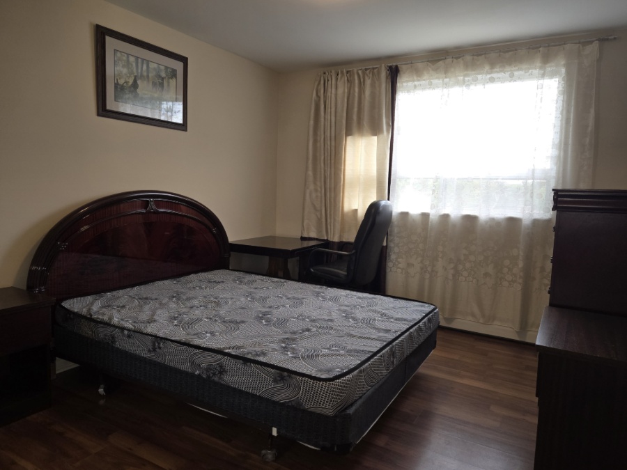 FINCH/DUFFERIN 3 bedroom apt $3,300/мес БЕЗ ПОСЛЕДНЕГО месяца