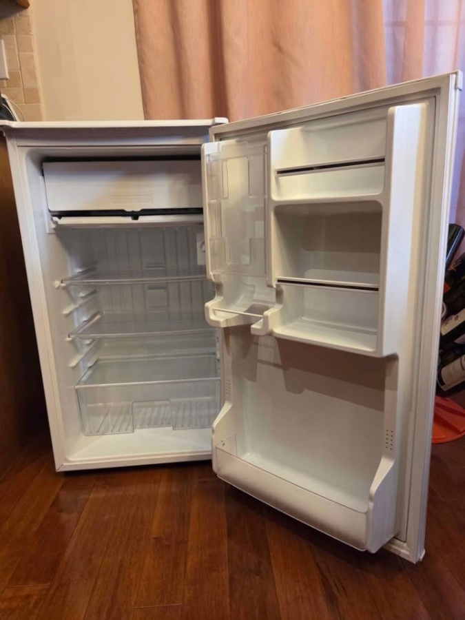 As new Sanyo Mini Fridge / Freezer