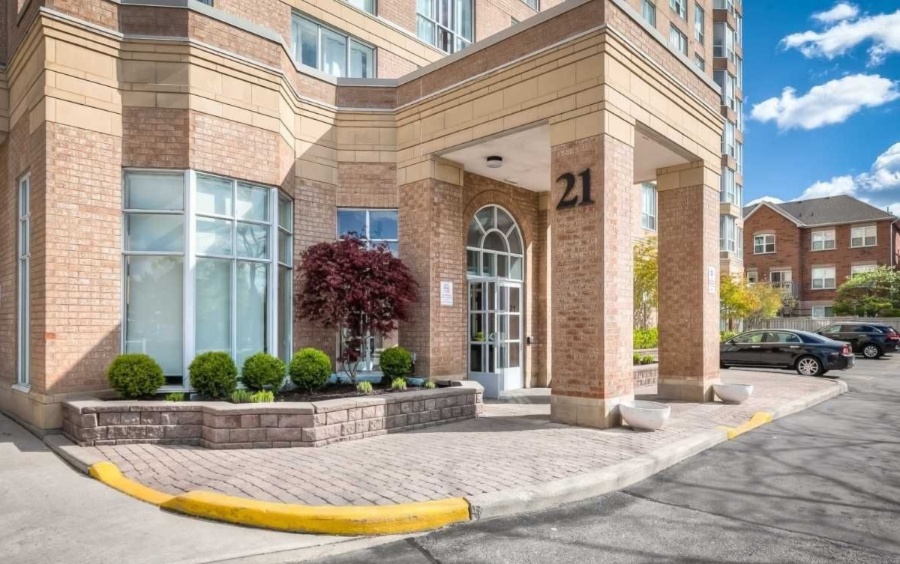 1107-21 Overlea Blvd. Toronto