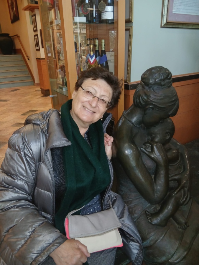 A decent woman 613-202-1508 is looking for a decent gentleman