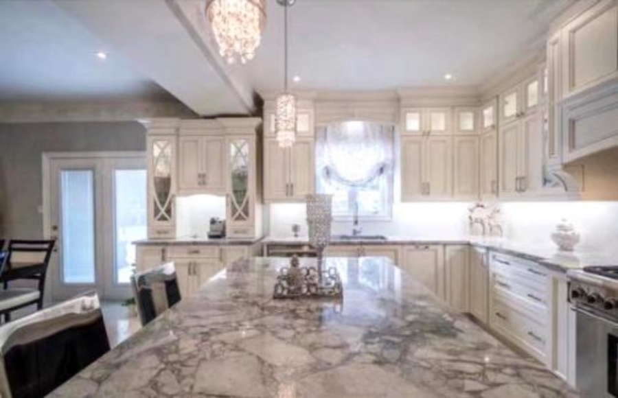 Countertop Kitchen &amp; Vanity - Все виды гранита и кварца для столешниц кухни и туалетного столика.