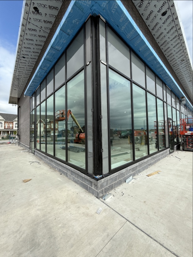 Windows systems and doors installer with experience