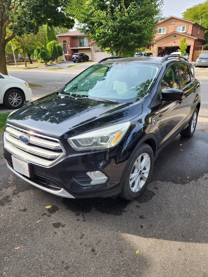 2017 Ford Escape SE FWD | Получен сертификат