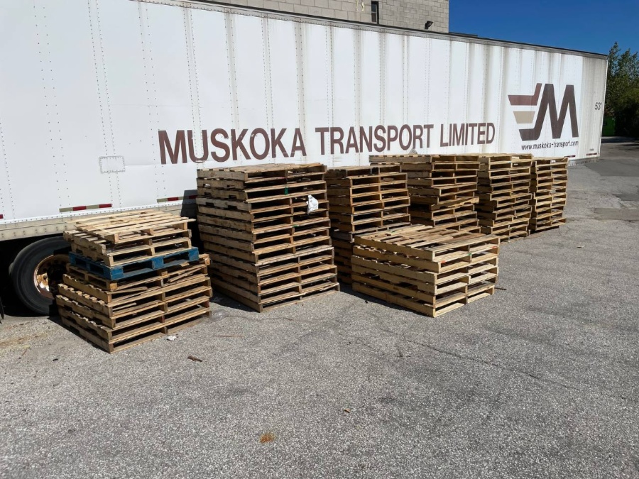 Free wooden pallets. Деревянные палеты бесплатно