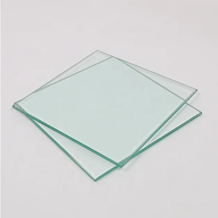 Изготовление стекла на заказ , замена разбитого стекла в окнах и дверях