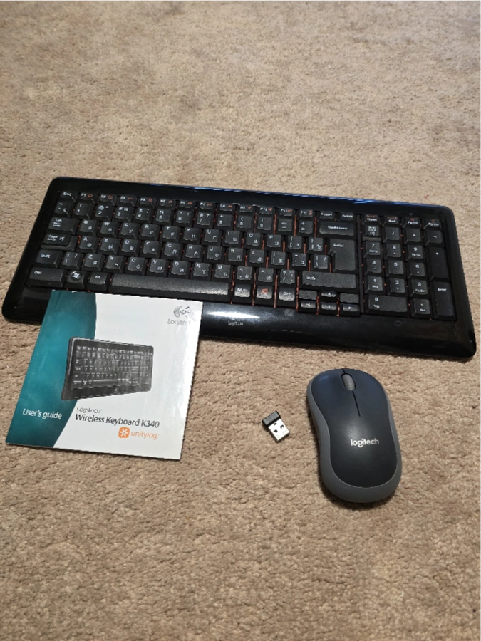 Wireless Russian - English Keyboard and Mouse