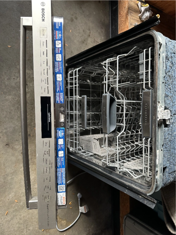 Продаю посудомоющую машину Bosch