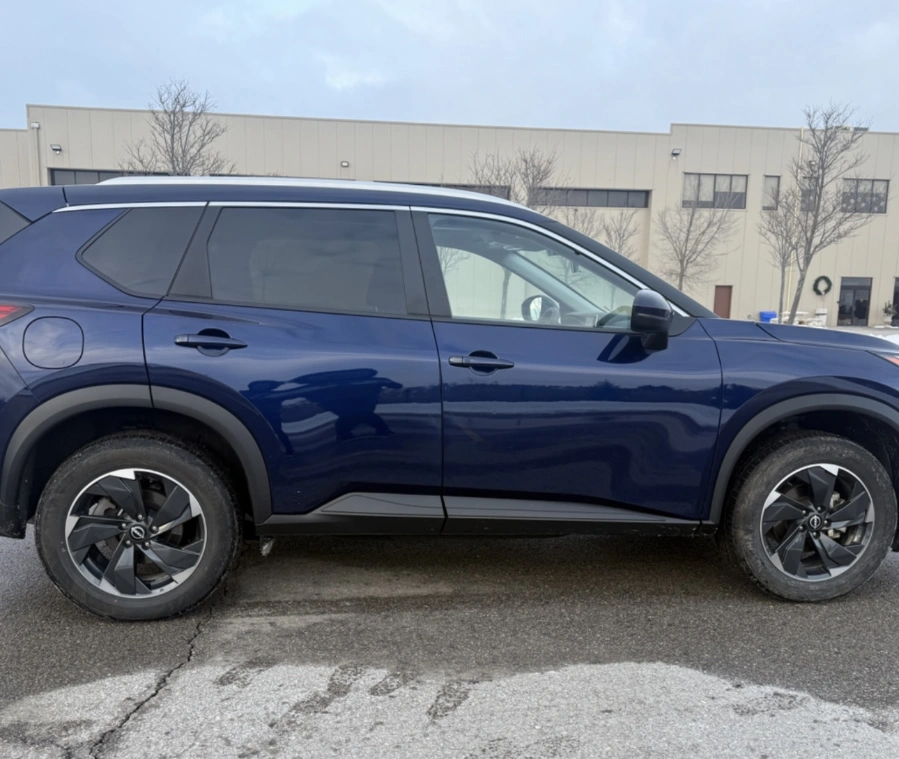 Продам NISSAN ROGUE 2025