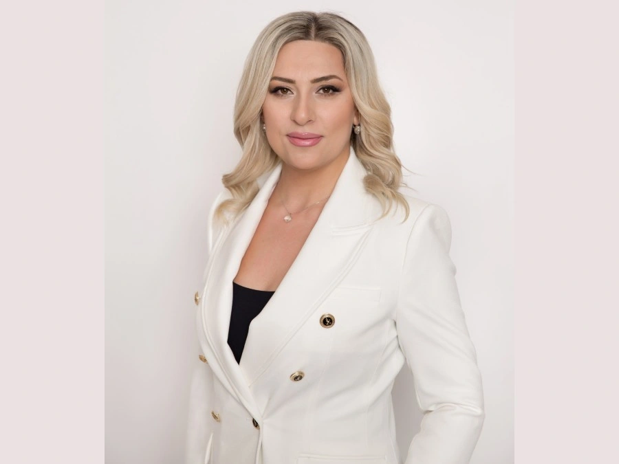 Anna Makaryan - Financial Advisor, Insurance Broker