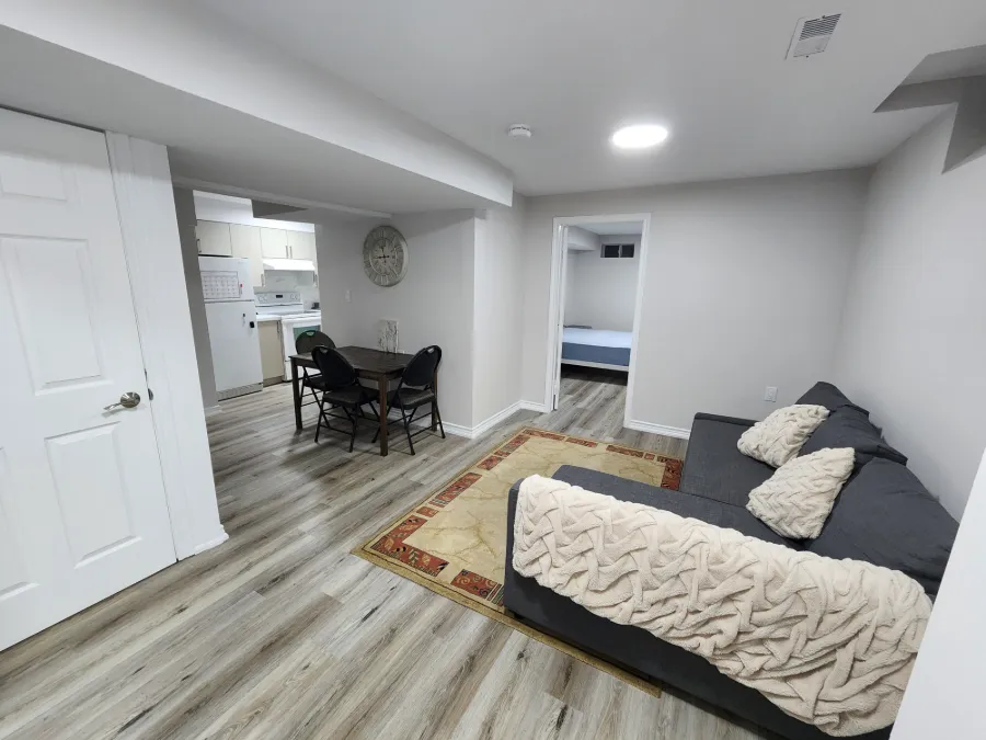 Сдается комната в бейсмент апартамент Major MacKenzie&Jane