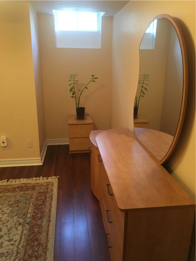 Kомната -Hе дорого!