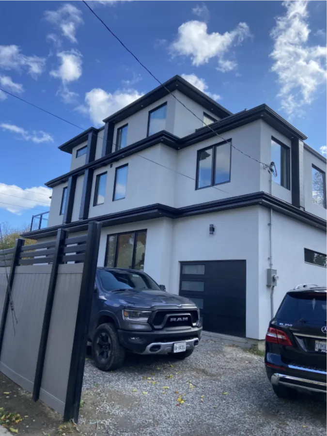 Etobicoke Royal York Бейсмент